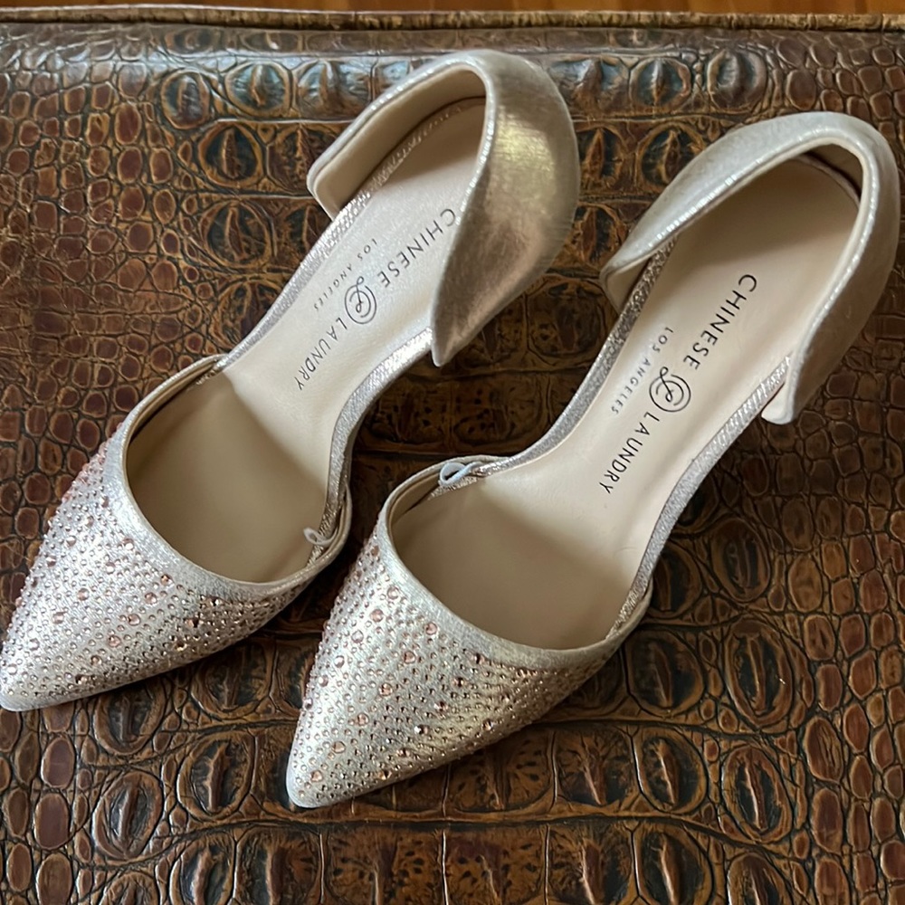*Brand New*Chinese Laundry Heels Size 7